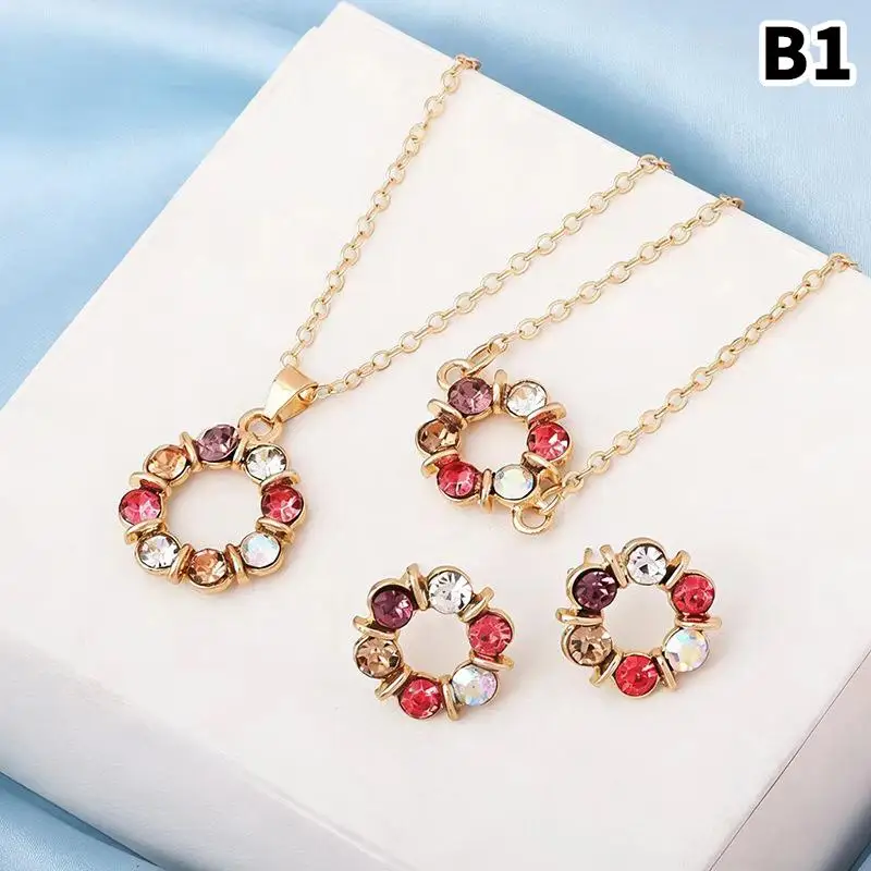 Necklace Earrings Set for Women Rhinestone Crystal Pendant Chain Elegant Jewelry for  Fashion