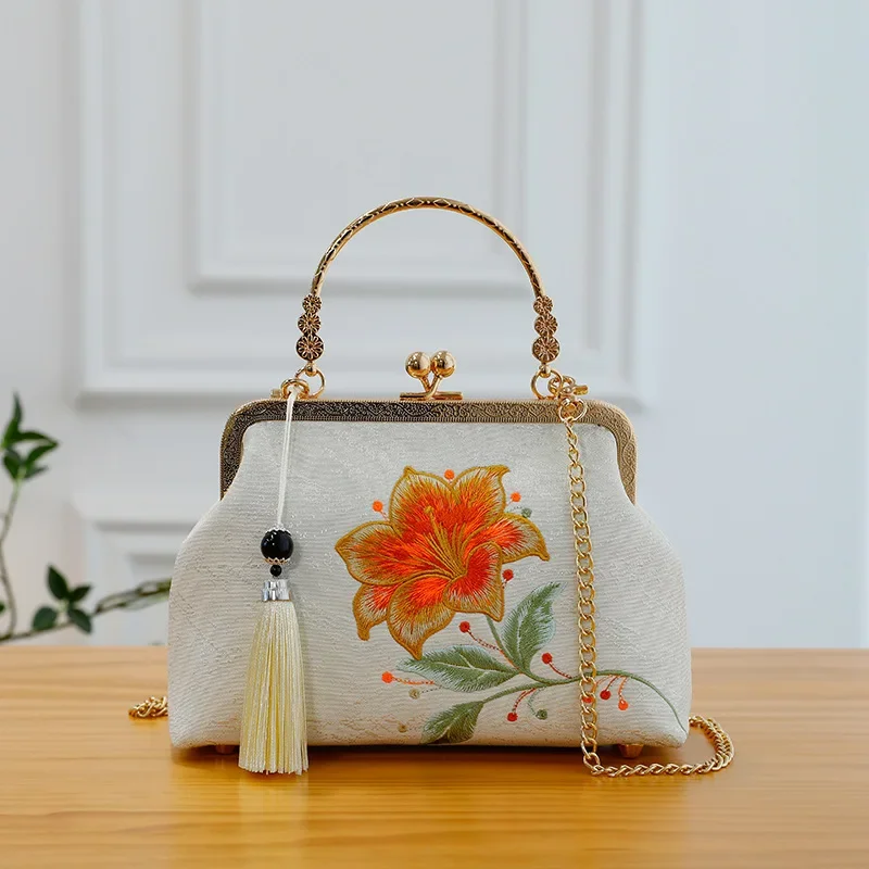 Ethnic Style Embroidery Handbag Shoulder Messenger Clip Bag Cheongsam Catwalk Bags Chinese Style Women's Bag Gift.