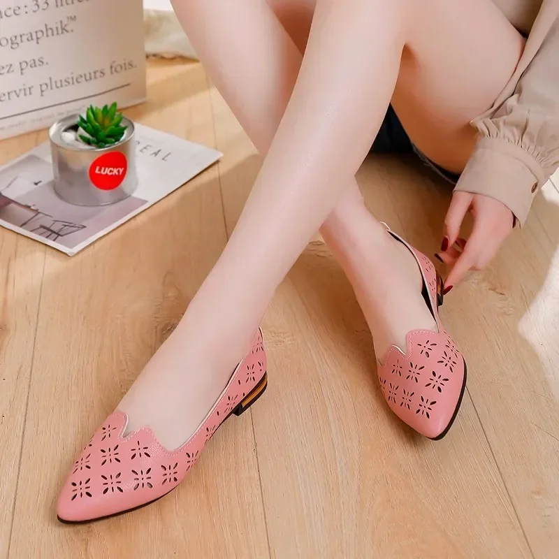 

2024 Women's Fall New Sexy Pointe Fashion Hollow Design Women's Flat Shoes Casual Shallow Mouth Slip-on Women's Loafers Zapatos