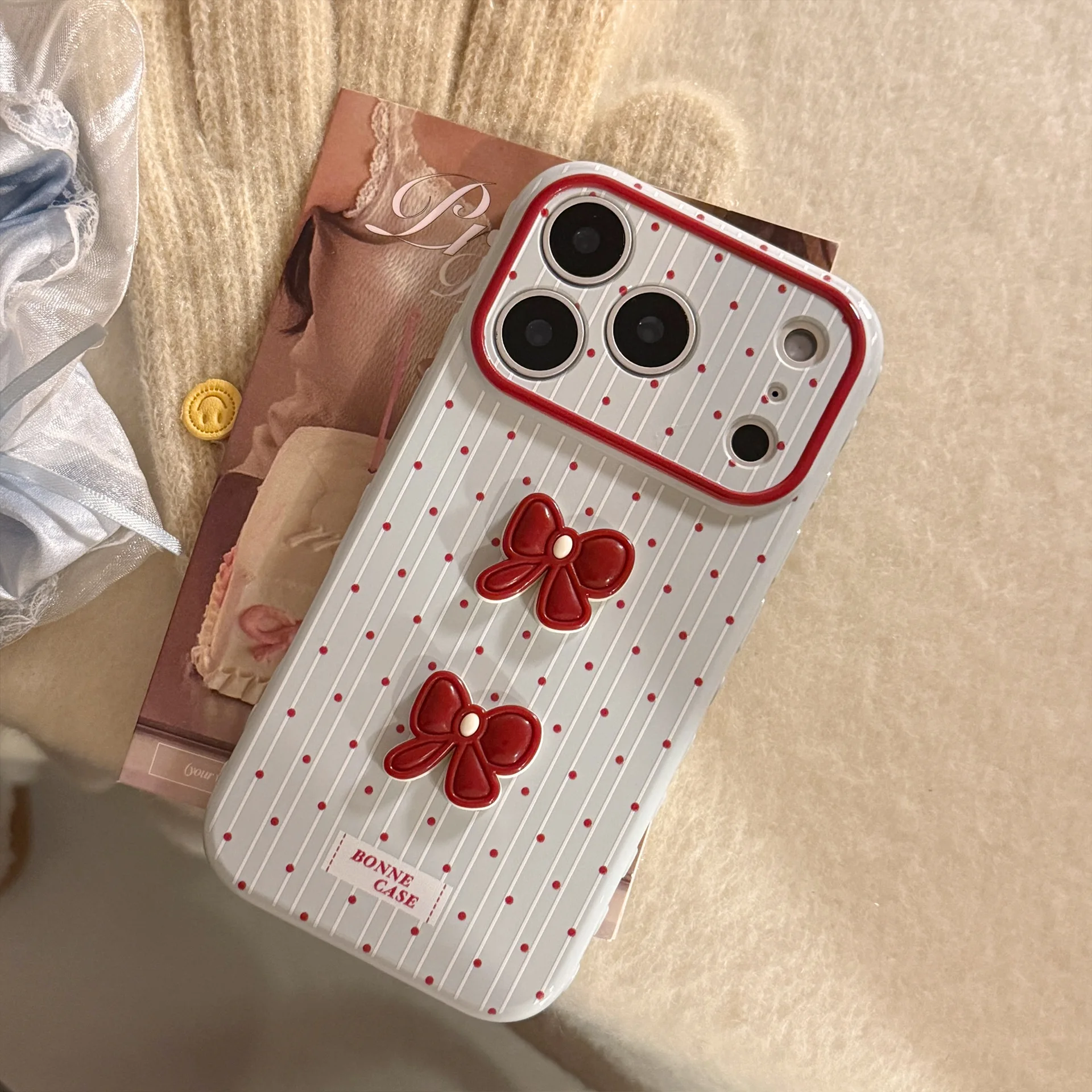 Koreanische 3D-rote Schleife Vollbild-Telefonhülle mit Punkten für iPhone 17, 16, 15, 14, 13, 12, Pro Max, stoßfeste, weiche Schutzhülle