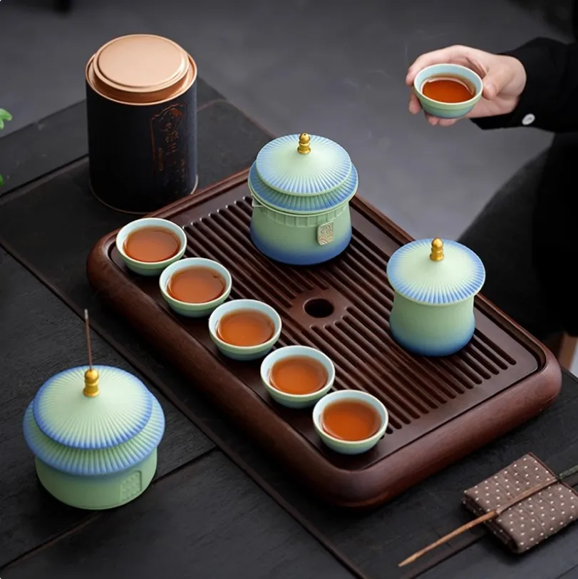 Elementos chinos Ciudad Prohibida Porcelana Regalos de cumpleaños de alta gama para amigos Ancianos líderes y colegas