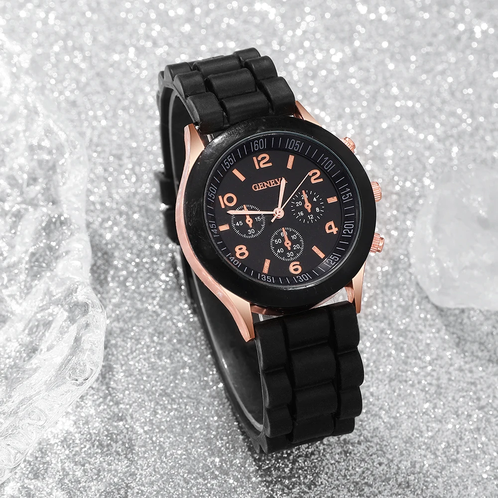 10pcs Women's Casual Fashion Silicone Strap Quartz Watch Combination Set