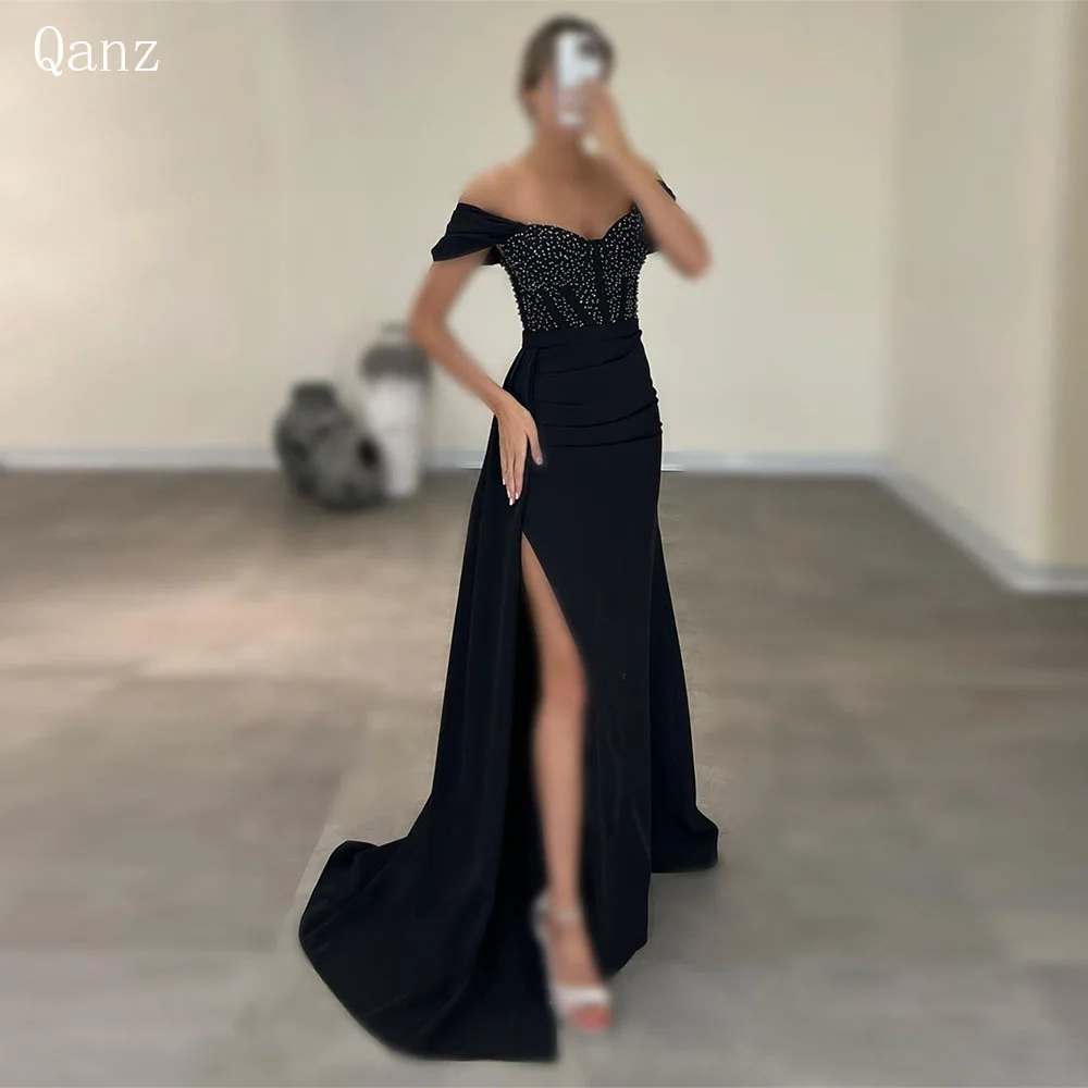 

Qanz Modern Black Evening Dresses Off The Shoulder High Side Slit Satin Abendkleider Luxus 2024 Mermaid Backless Pageant Dress