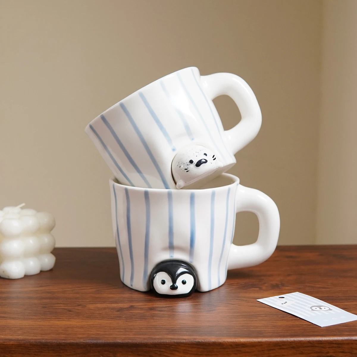 1Pc Cute Penguin Ceramic Mug, Simple Striped Coffee Cup, Exquisite and Aesthetically Pleasing, Suitable for Home Decor, Drinkware, Living Room and Bedroom Drinking Cups, Latte Art Cup for Coffee Shops, Afternoon Tea Coffee, Gift-Giving