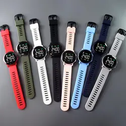 Montre électronique étanche à affichage LED, haute précision, longue durée de vie de la batterie, faible consommation, bracelet de montre en silicone