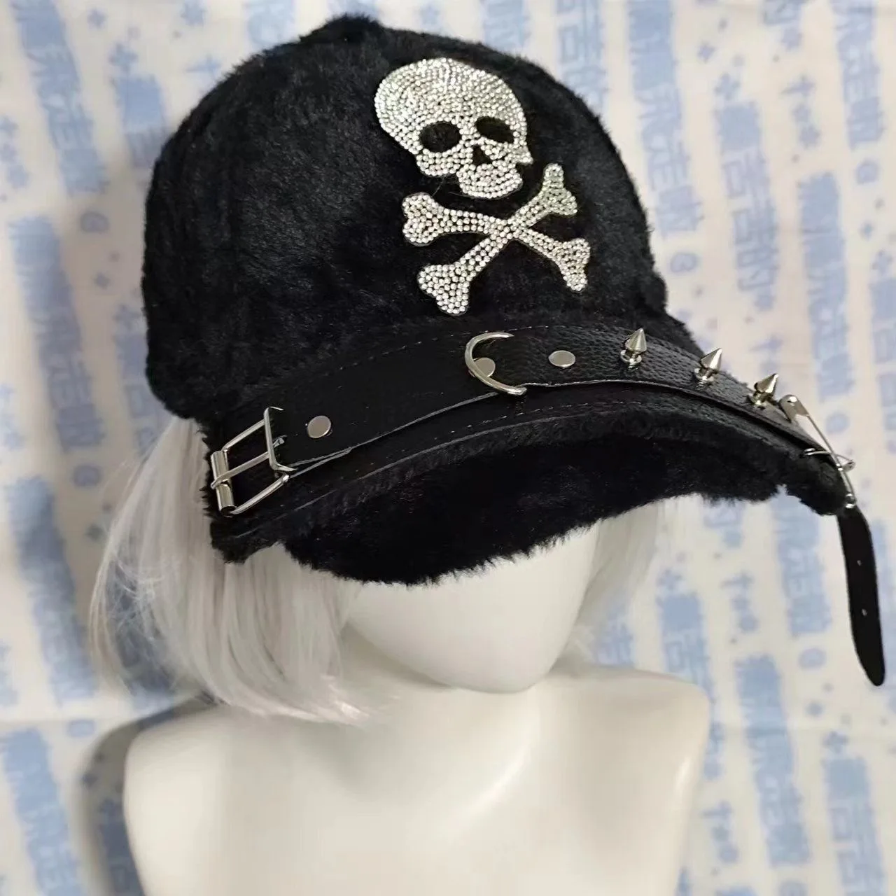 1pc Skull Punk Rivet Plush Baseball Cap Y2K Women Warm Head Hat Adjustable Buckle Kpop Harajuku Hip Hop Streetwear