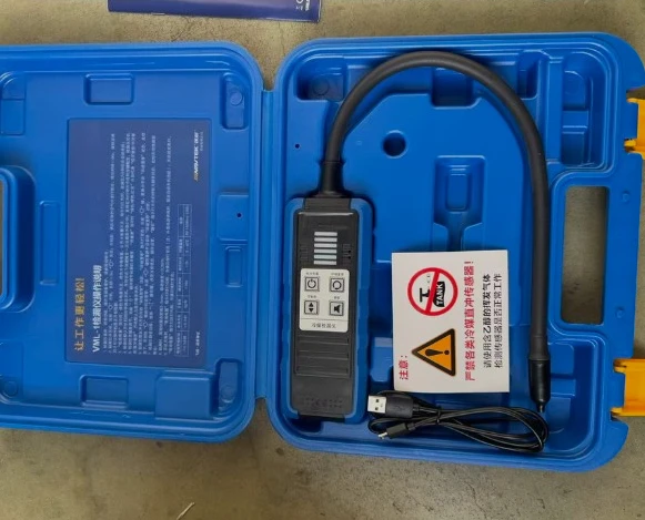

High Precision VML-1 Refrigerant Leak Detector for HVAC and Automotive AC System, Professional Gas Leakage Tester