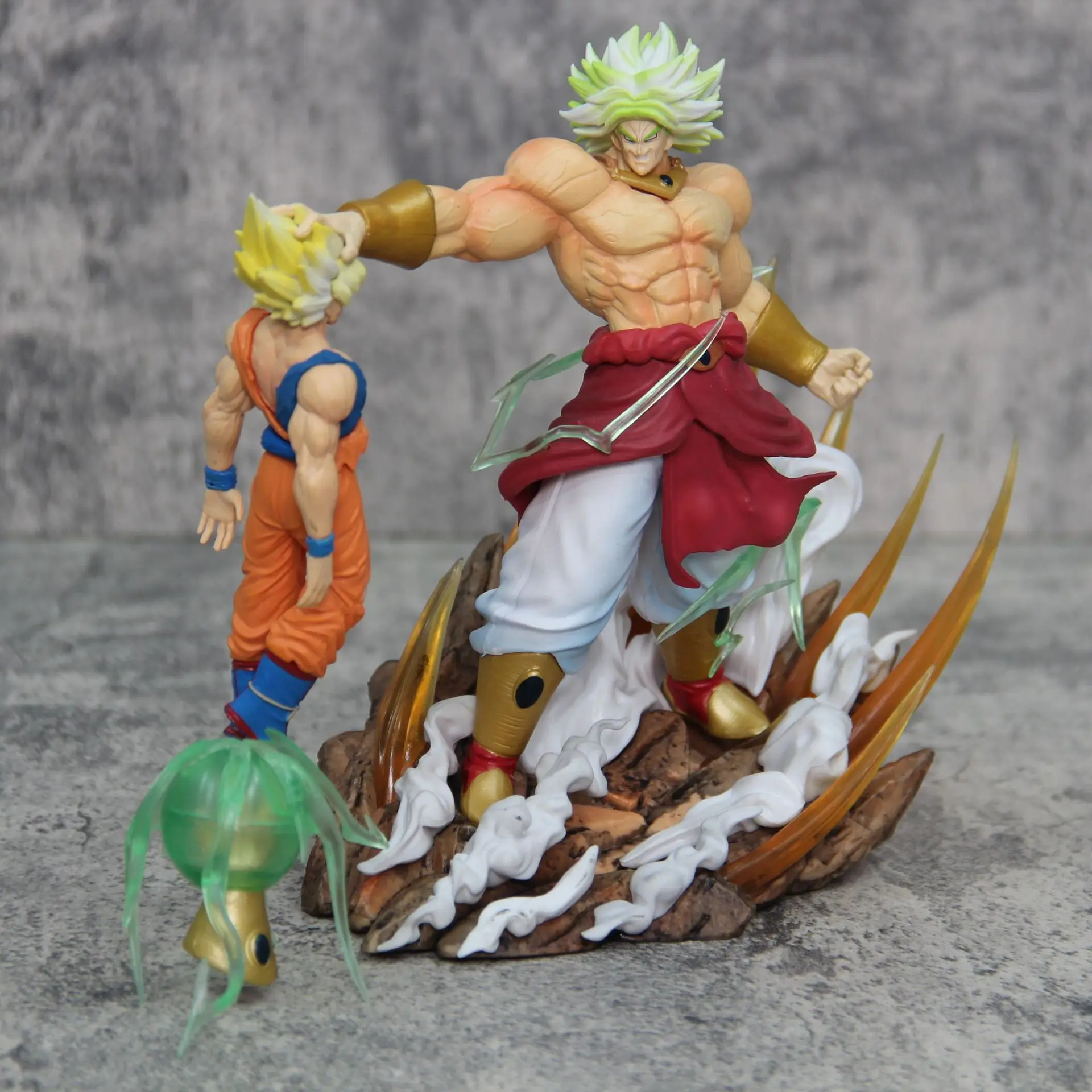 Anime Dragon Ball Z Broli Super Saiyan Broly VS Son Goku Batalha Ver. GK PVC Action Figure Estátua Coleção Modelo Brinquedos Boneca Presente