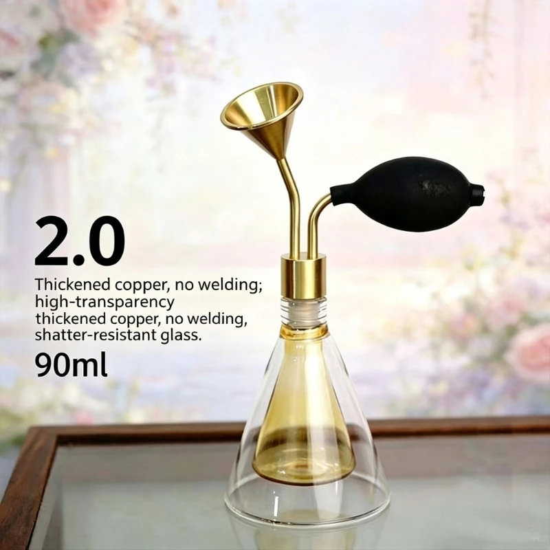 Manual Scent Sampling Bottle with Squeeze Bulb, Clear Double-Layer Glass, and Brass Outlet for Gentle, Repeated Release KXRE