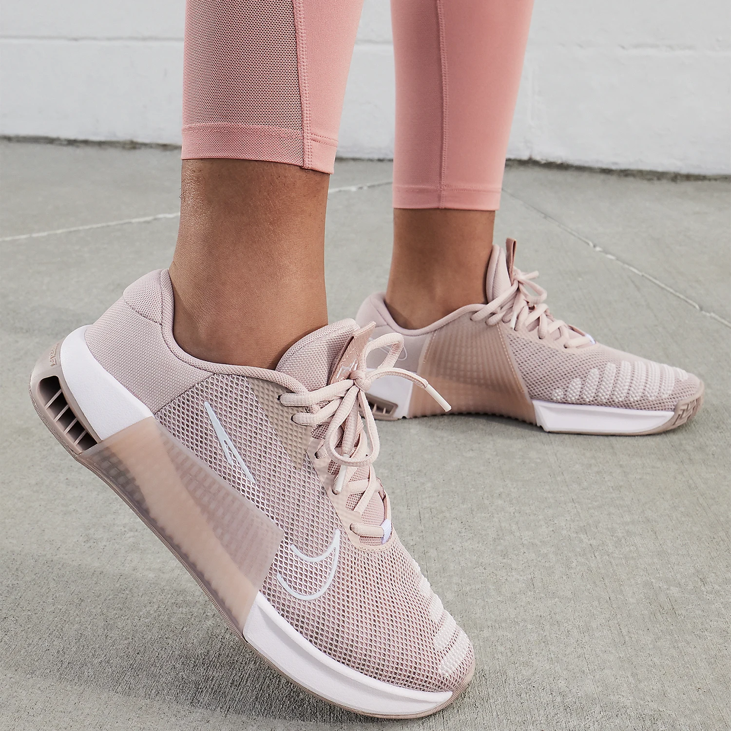 Nike Shoes Metcon 9 - Nike genuine Metcon 9 women's lightweight