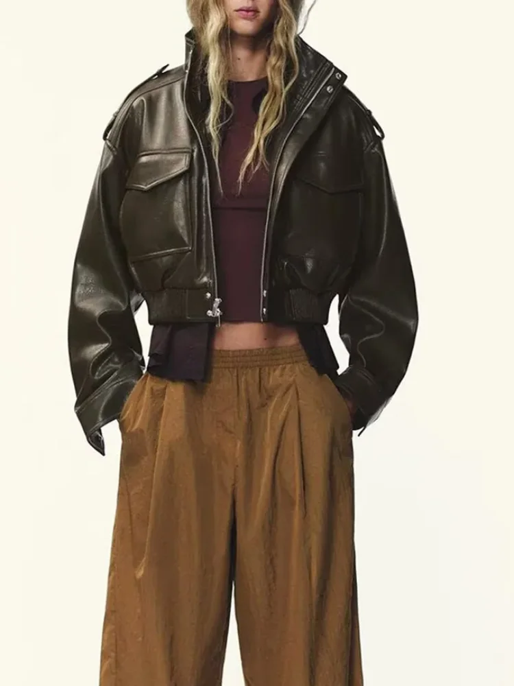 

Fashion Women Stand Collar Short Leather Jacket Chic Zipper Lapel Loose Outerwear 2025 New Lady Autumn Daily High Street Jackets
