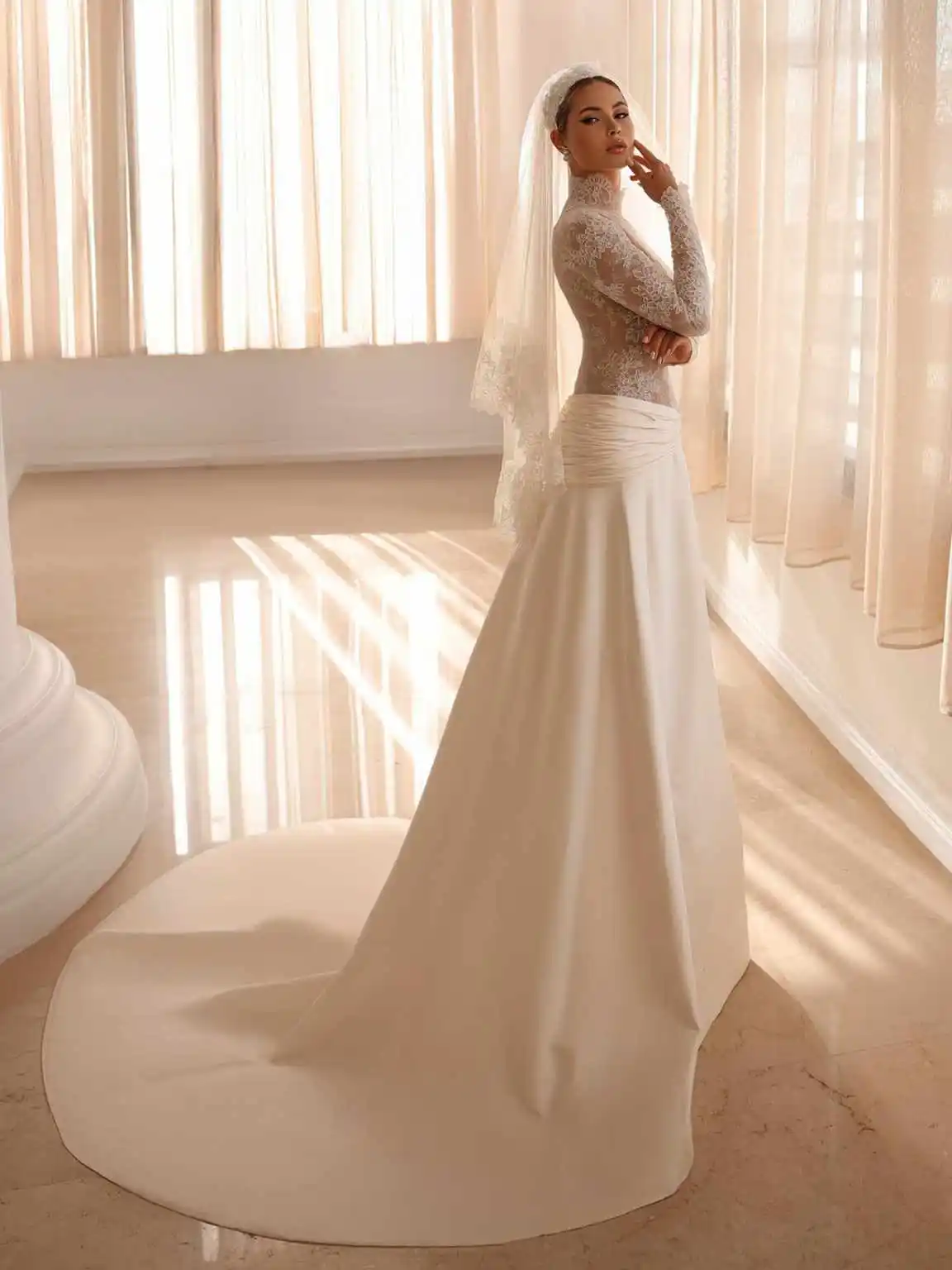Charming Lace Wedding Dress Long Sleeves High Neck Flowy Satin A Line Bridal Gown Women Prom Party Wear Customzied