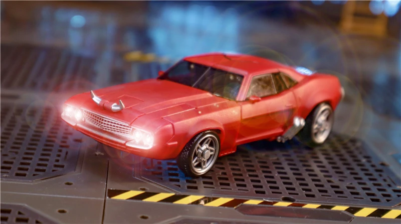 재고 있음 변신 장난감 아파치 TFP 리더 킹콩 레드 글래디에이터 산 위를 날아가는 액션 피규어 컬렉션 선물