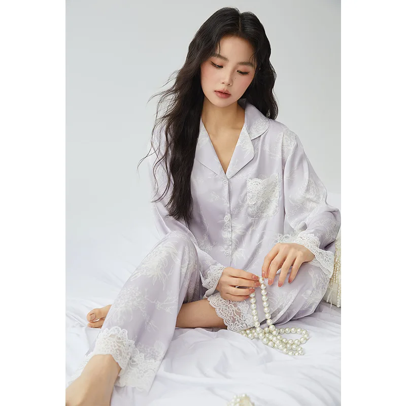 

Silk and Synthetic Silk Sleepwear Pants Set Printed Floral Lace Casual Wear Spring and Autumn New SleepwearLoose Home Clothes