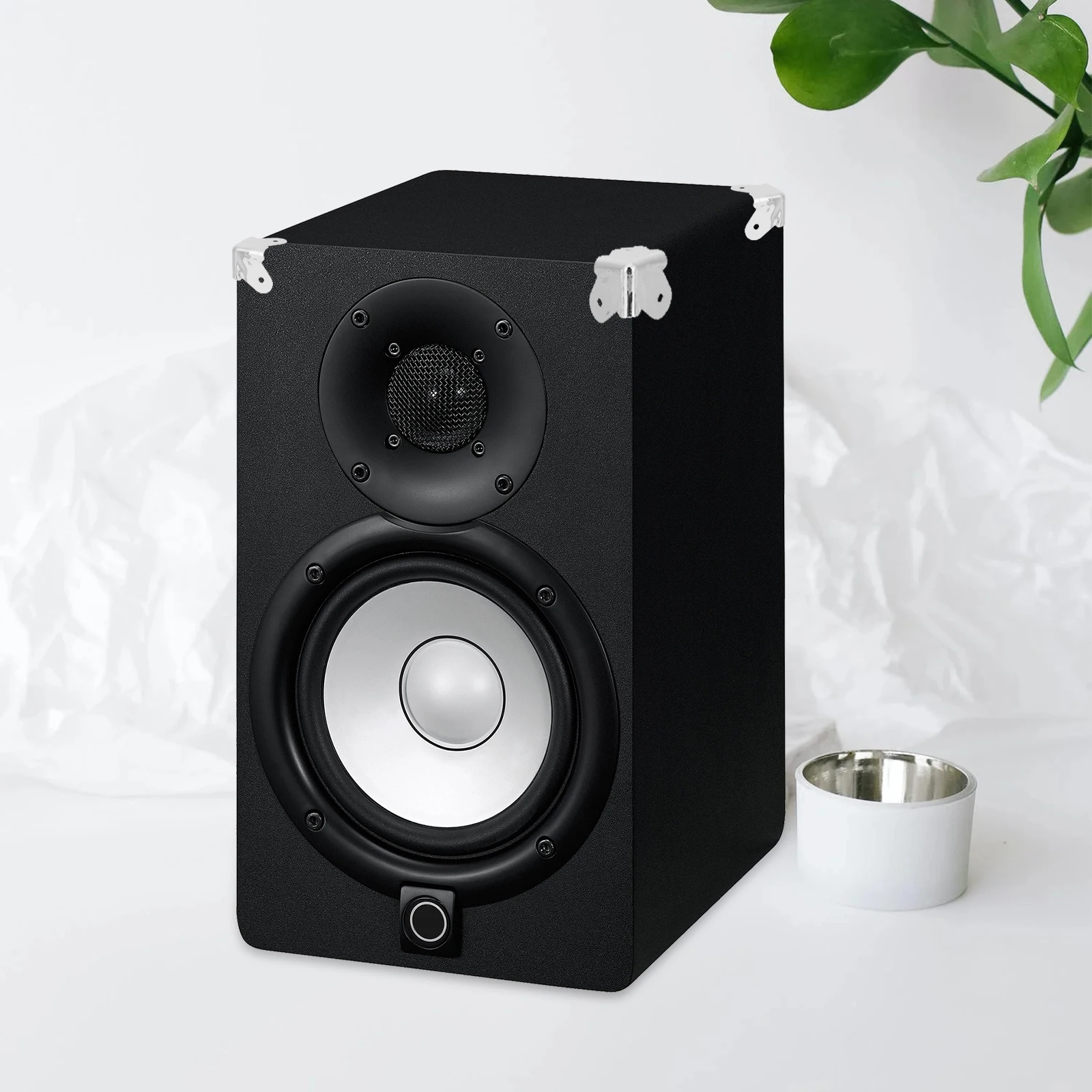 

36pcs Speaker Corner Protectors Durable Iron Cabinet Edges Angle Protector For Stage Amplifier Strengthened Joint