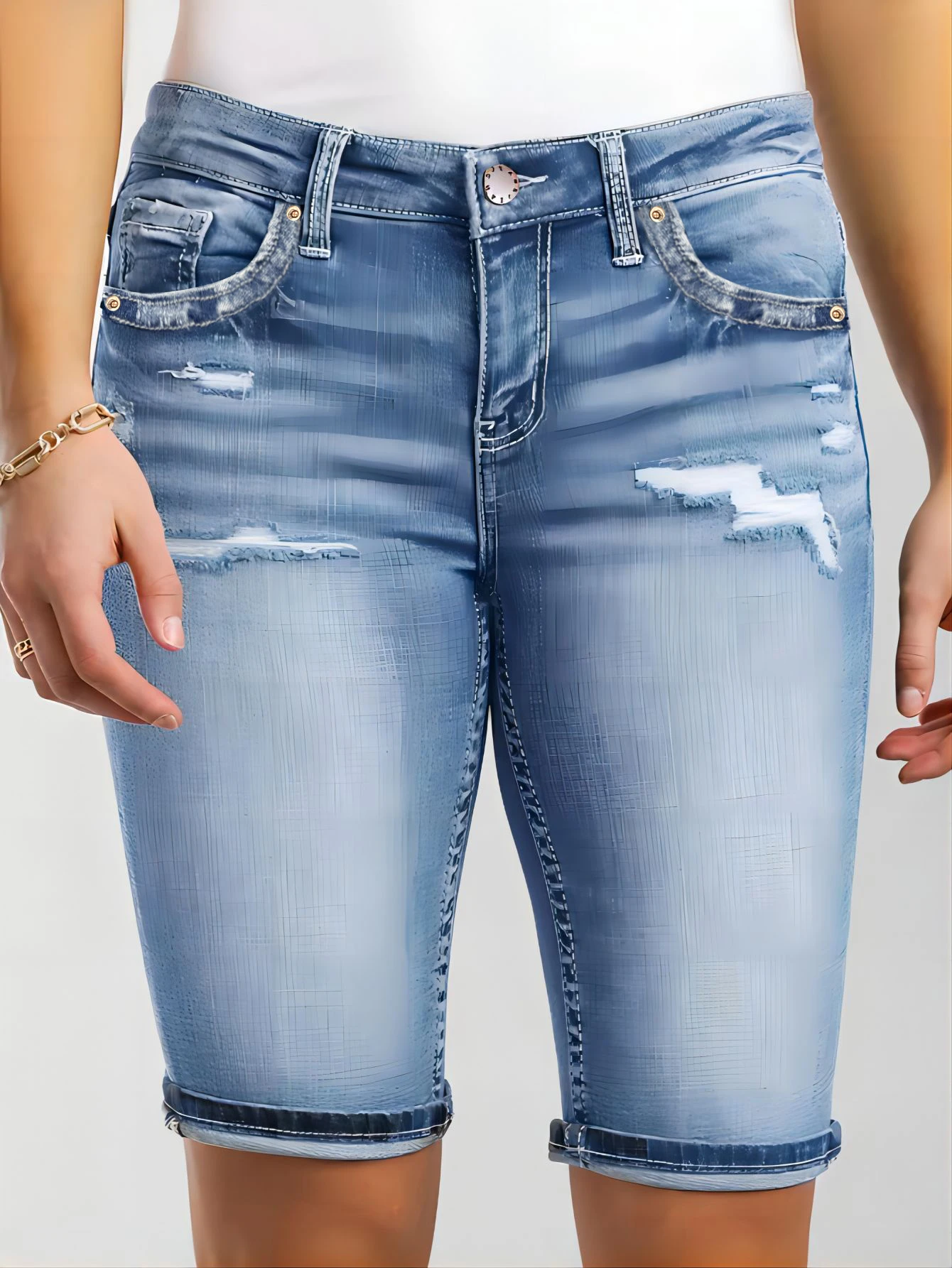 Women's Casual Denim Shorts with Pockets Fitted Button Fly Design Plain Pattern Bermuda Jeans for Daily Wear Outdoors