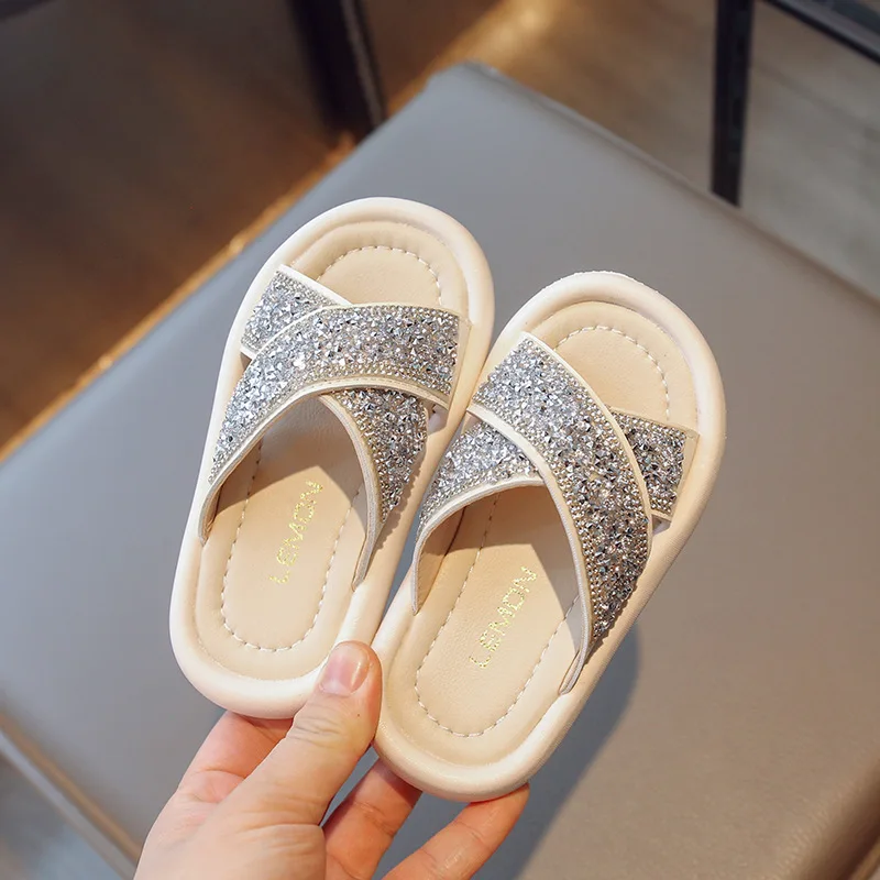 Summer Kids Slippers for Girls Rhinestone Beach Shoes Fashion Glitter Cross Belt Princess Shoes Comfortable Soft Sole Sandals