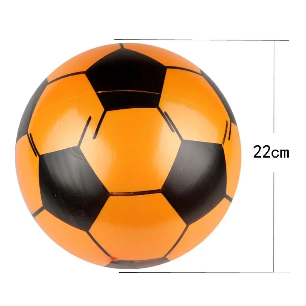 Brinquedos de educação precoce 22cm pvc futebol bolas elásticas inflável cor aleatória inflável futebol macio bouncy praia brinquedos