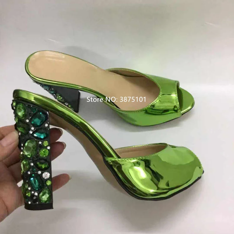 

Patent Leather Crystal Heel Slippers Women Unique Desgin Sandals Middle Square Heels Shoes Open Toe Summer Slides