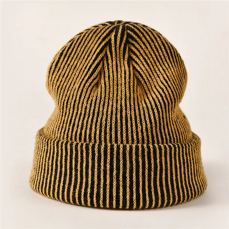 Baggy knitted beanie hat for women New winter designer soft breathable warm skullies gorros Men solid striped knit hat