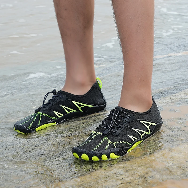 2024 Buty do wody dla kobiet Mężczyźni Buty boso Upstream Oddychające buty plażowe Buty sportowe Szybkoschnące Buty do wody Rzeka Morze Trampki