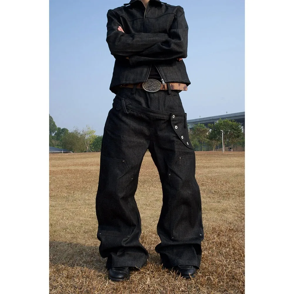 Calças Jeans Pretas Unissex Estilo Americano Leve com Cintura Dupla e Detalhe de Espada, Soltas, Retrô Urbano, Casual, em Mis...