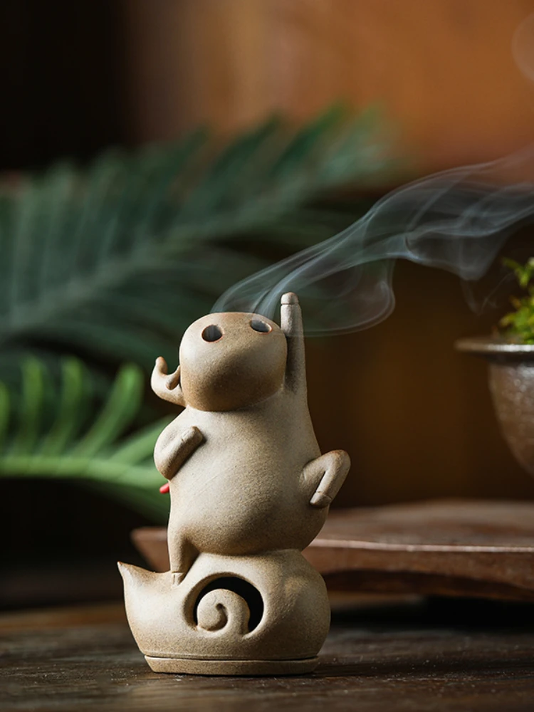 Bull Qi Soars to the Sky, Ox Turns to Heaven and Earth, Incense Stove Flows Back, Fragrant Sandalwood Tea Pet Decoration, Zen Me