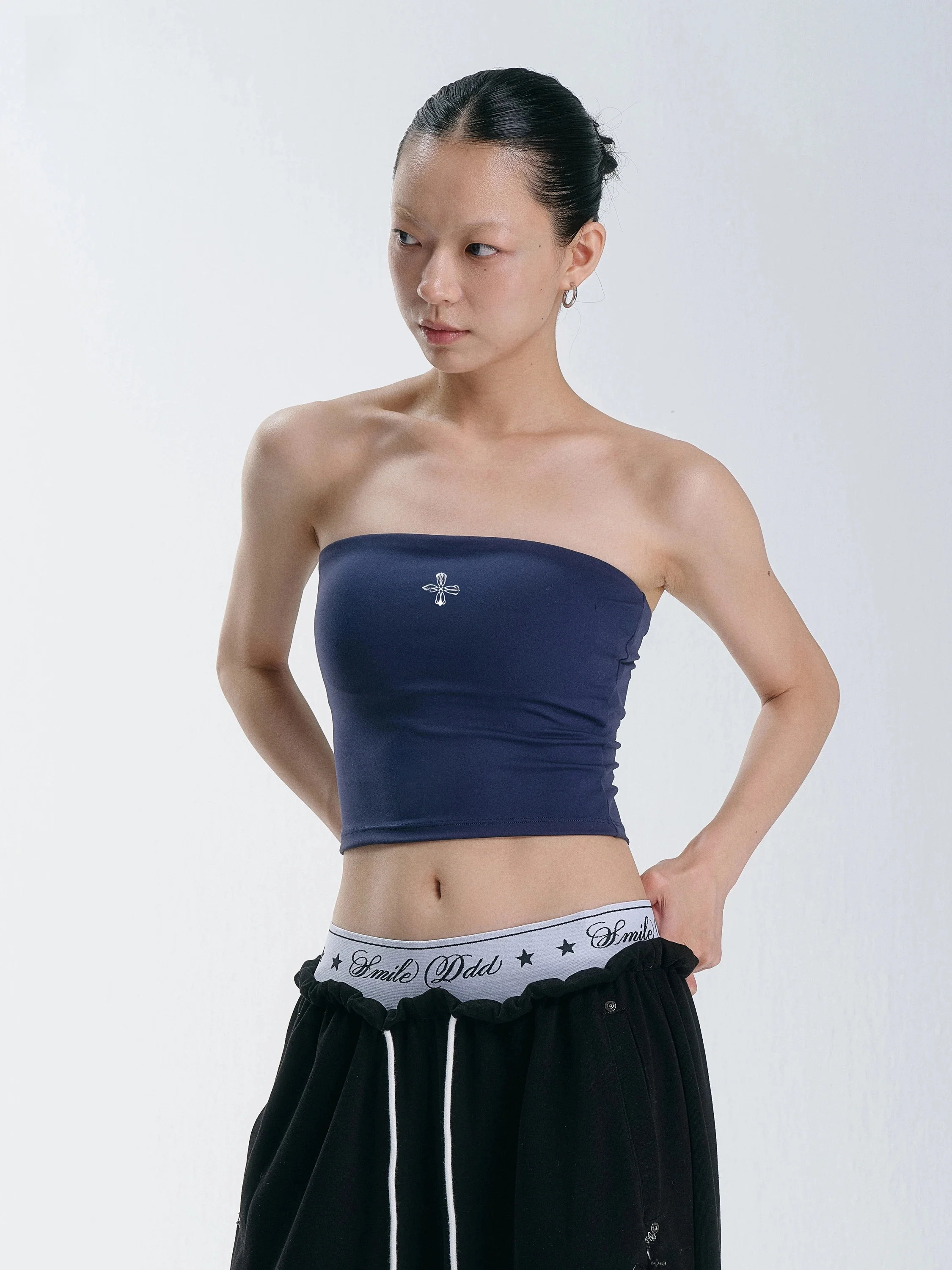 Smile Ddd High Elastic Sports Bra with Chest Pad No Shoulder Strap Anti-Slip Beautiful Back Printed Wide  Slim Fit Short ...
