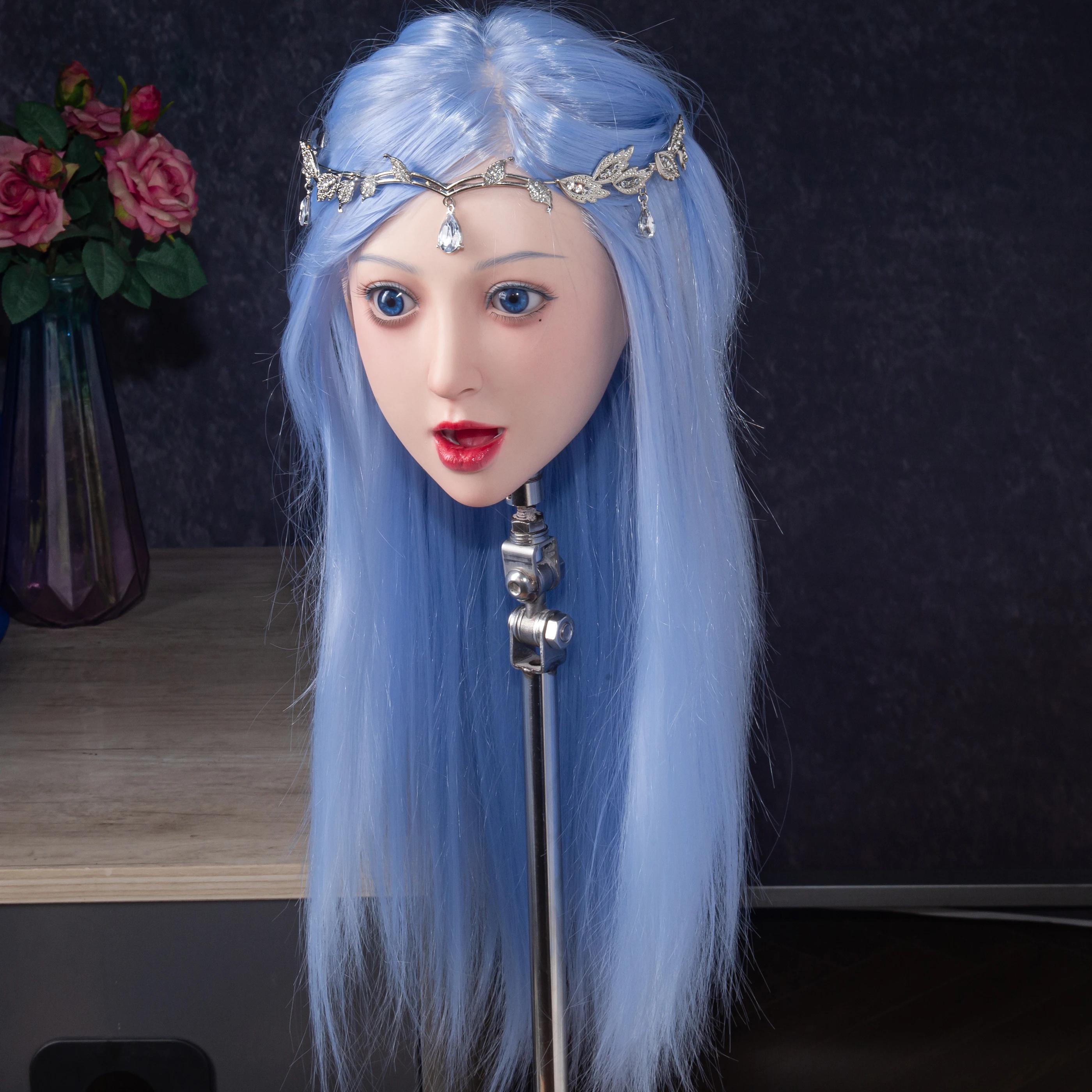 نموذج رأس أنثى أزرق جديد، نسخة 1:1 من رأس أنثى، مصنوعة من السيليكون، مع شعر حقيقي، مصمم لمصففي الشعر، مثير للغاية