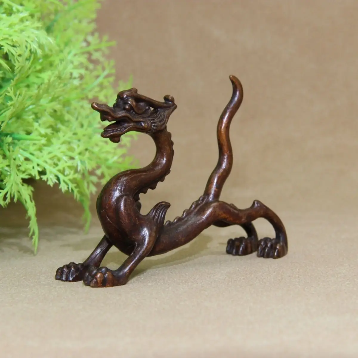 Retro Azure dragon divine beasts Ornament Decoration Tea Pet Figurines Desk Decor Accessories