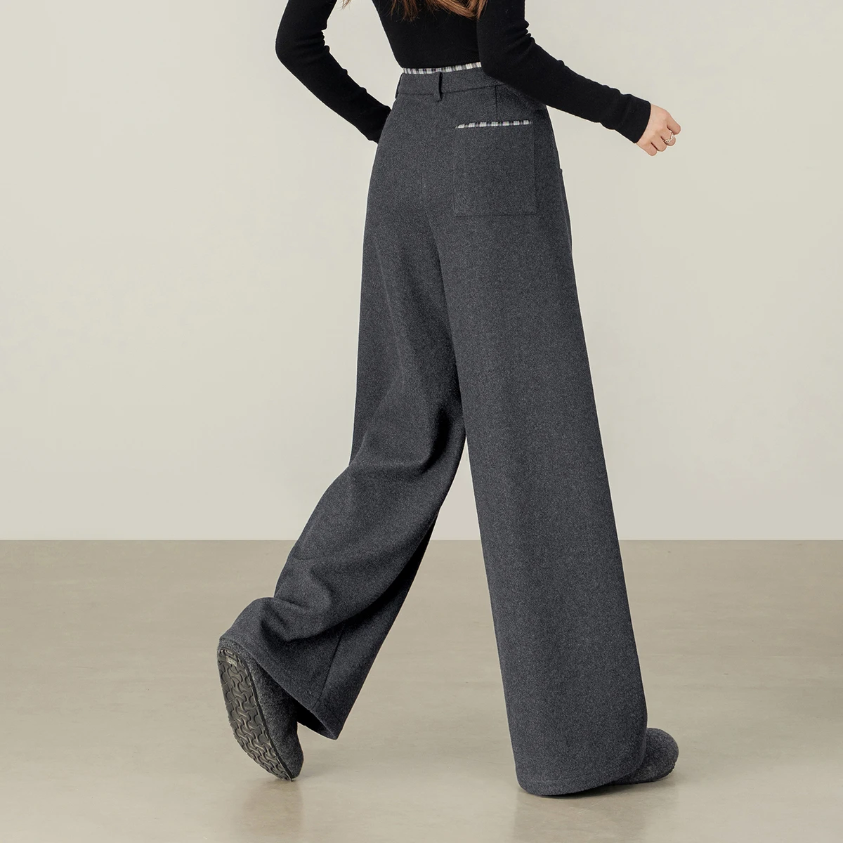 SENTUBILA Women Casual Wide-leg Trousers 2026 Autumn Casual Contrasting Color Pants Versatile Commute Long Female Pant 154KD2441