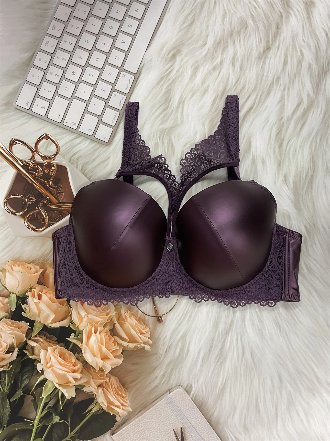 Pu leather fabric women's underwear with underwire pull-up thin mold cup sexy bra