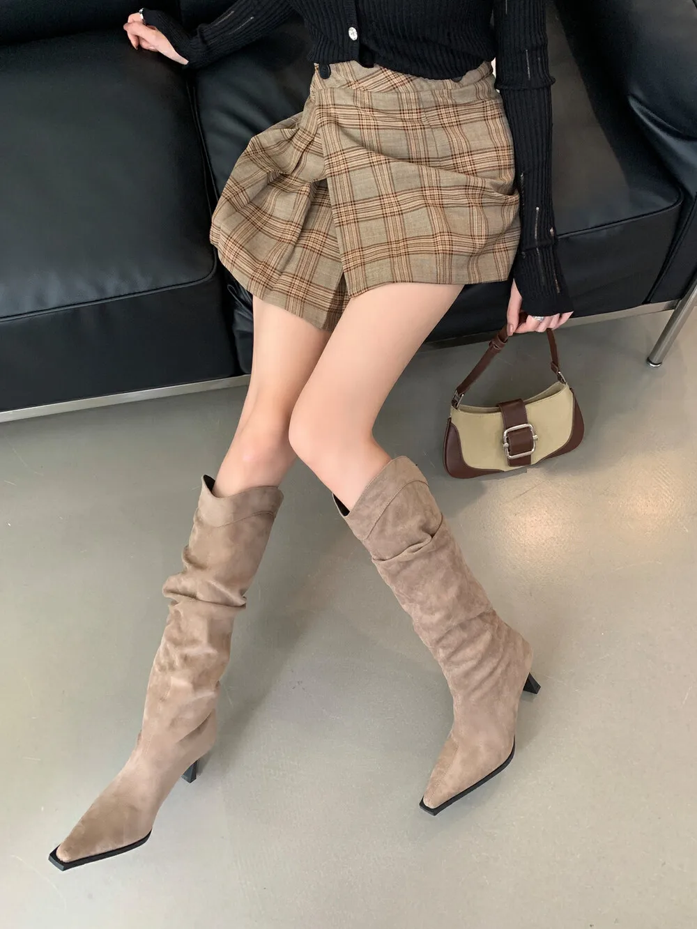 Pointed Toe Women Knee High Boots Pointed Toe Black Brown Beige Chelsea Botas Knight Bootie Winter Dress Shoes Woman Size 35-39