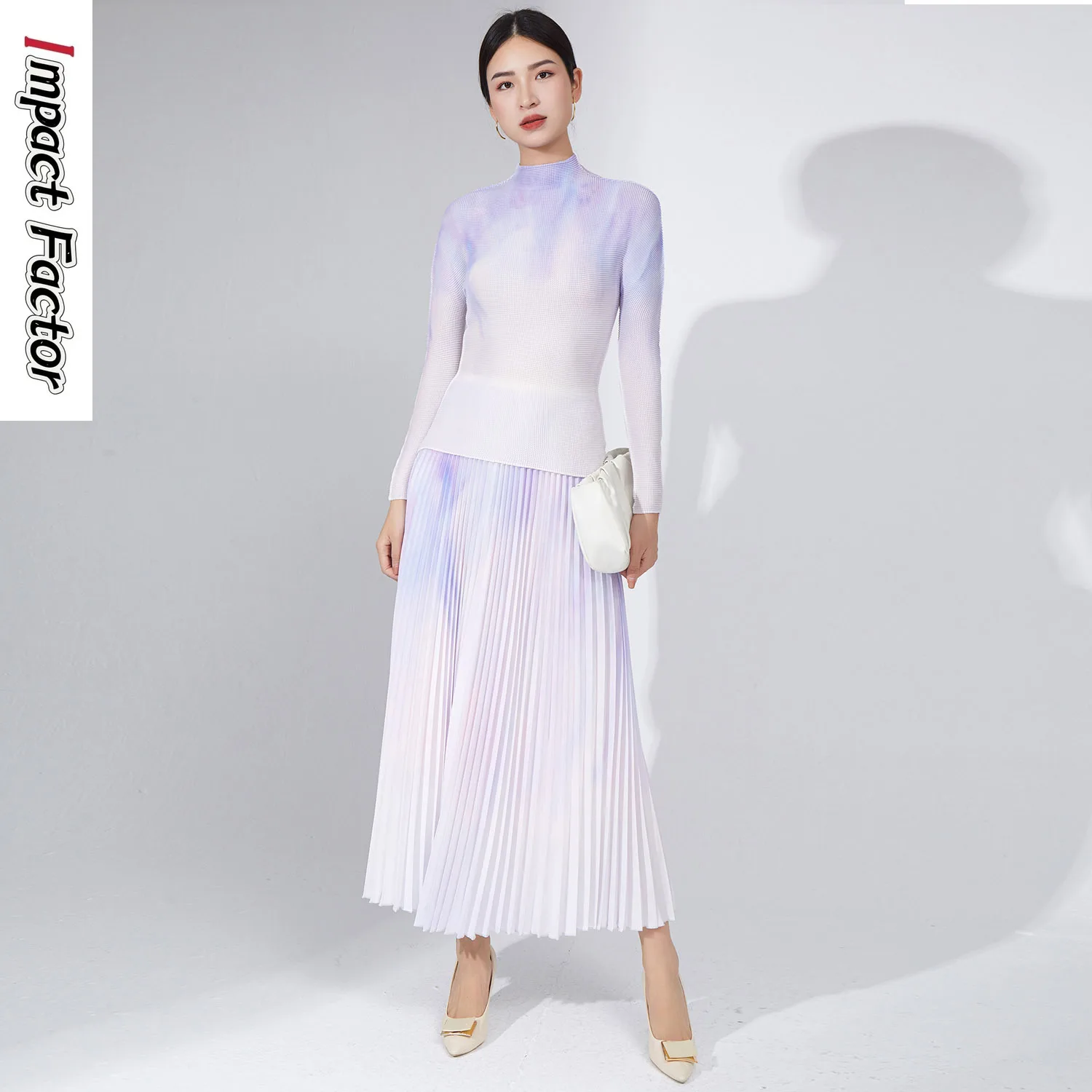 

Miyake Women's Fashion Set Two Piece Spring and Autumn Women's 2024 New Gradient Pleated High Neck T-shirt+Long Half Skirt