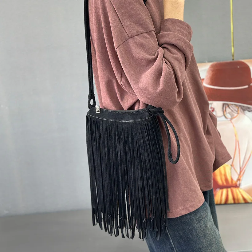 

2026 New Suede Shoulder Crossbody Bags For Women Solid Tassel Tote Bags Large Capacity Travel Commuting Handbags Daily Use