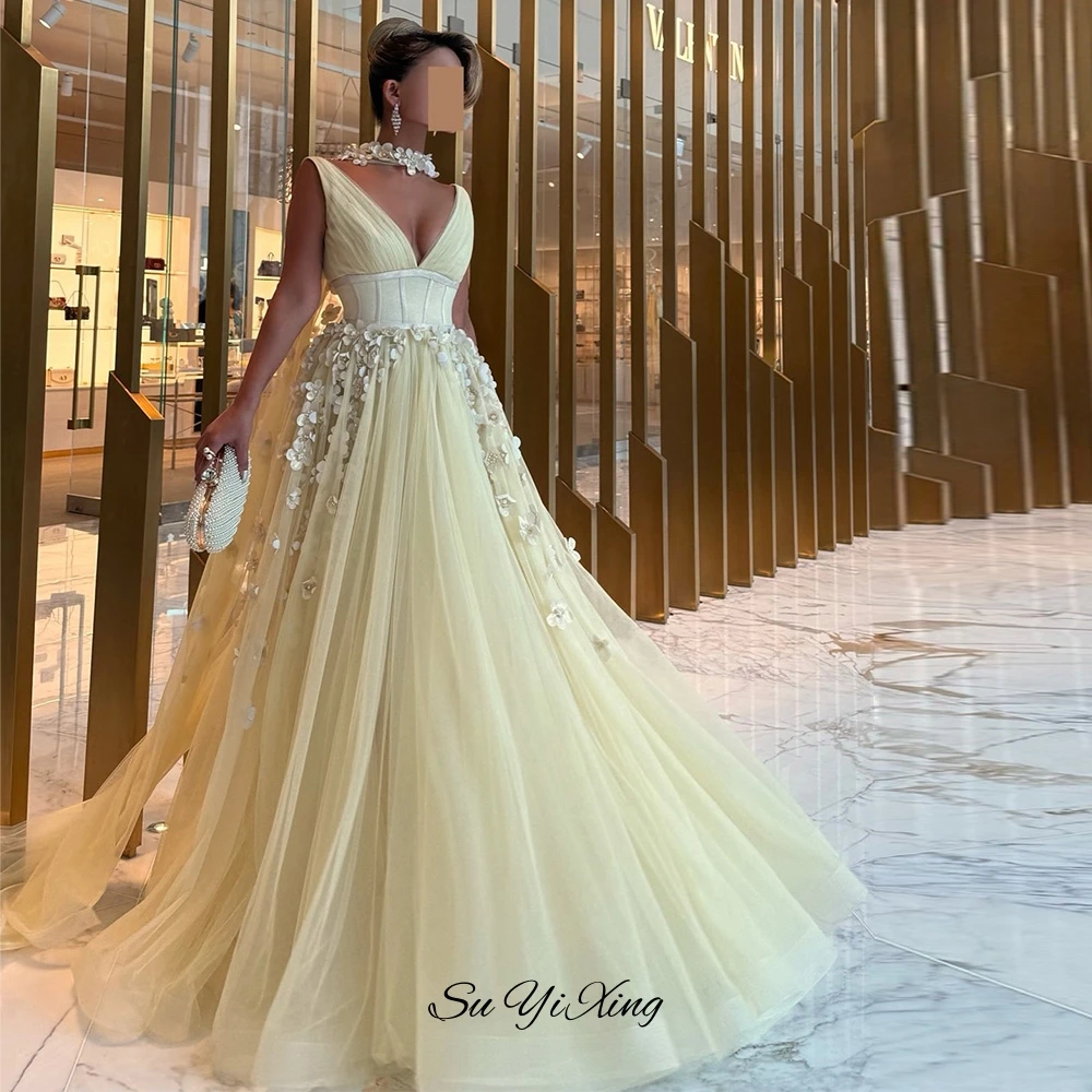 Clássico personalizado flores artesanais tule vestido de noite sexy com decote em v sem mangas vestido de celebridade com xale vestido de baile de alta qualidade