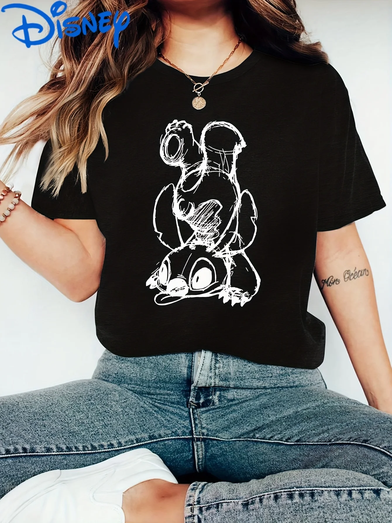 

Disney Stitch&Lilo Black and White Inverted Printed T-shirt - Soft and Breathable Men's and Women's Short Sleeve T-shirt,