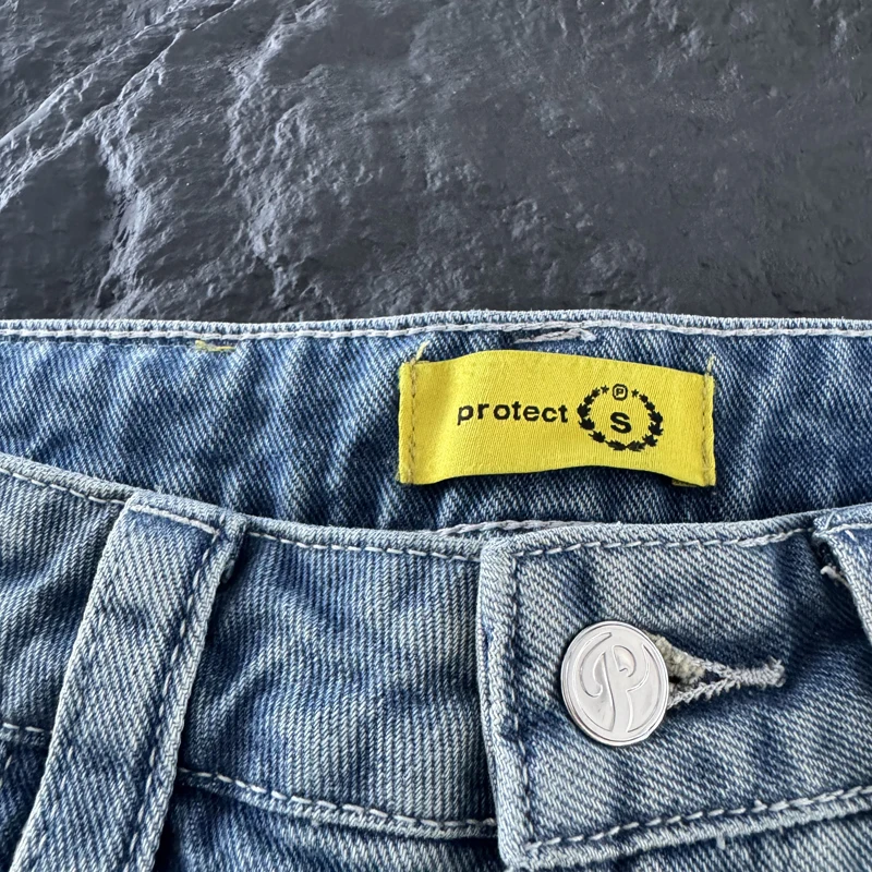 High Street New Protect Denim - Embroidery Jeans 评论和价格