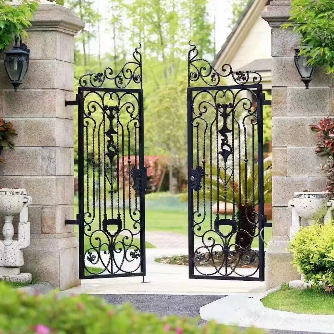 Perforated Garden Metal Main Gate Design Cured Wrought Iron Gate Wall Trellis Gates Privacy Fencing Panel Driveway Gate