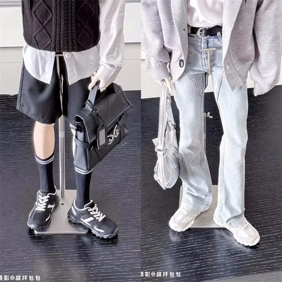 

BJD Doll Girls Boys Sports Shoes Handsome Casual Girls Network-surface Sneakers Toy ID75 Gray Black Youth Daily Doll Accessories