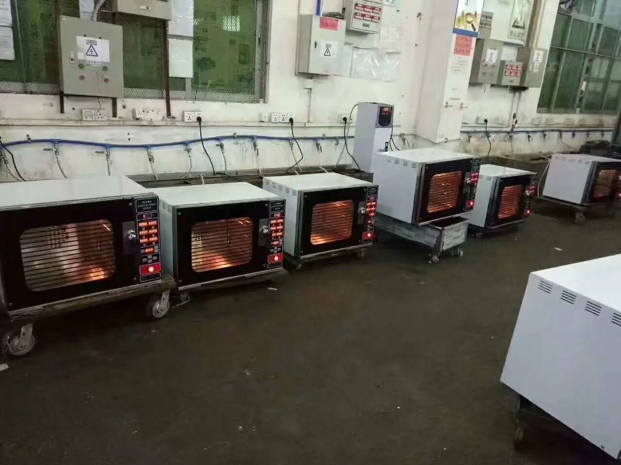 4.5KW 220V Mini Multi-Function Industrial Cooking Pot Bread Bakery Equipment with 40-Tray Countertop Electric Convection Oven
