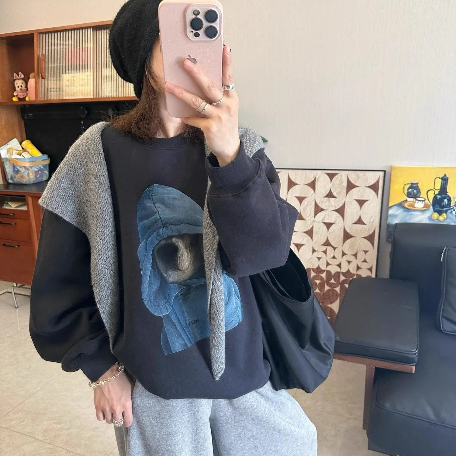 

High-end American retro loose and versatile cartoon pattern velvet sweatshirt couple tops women clothing y2k tops emo