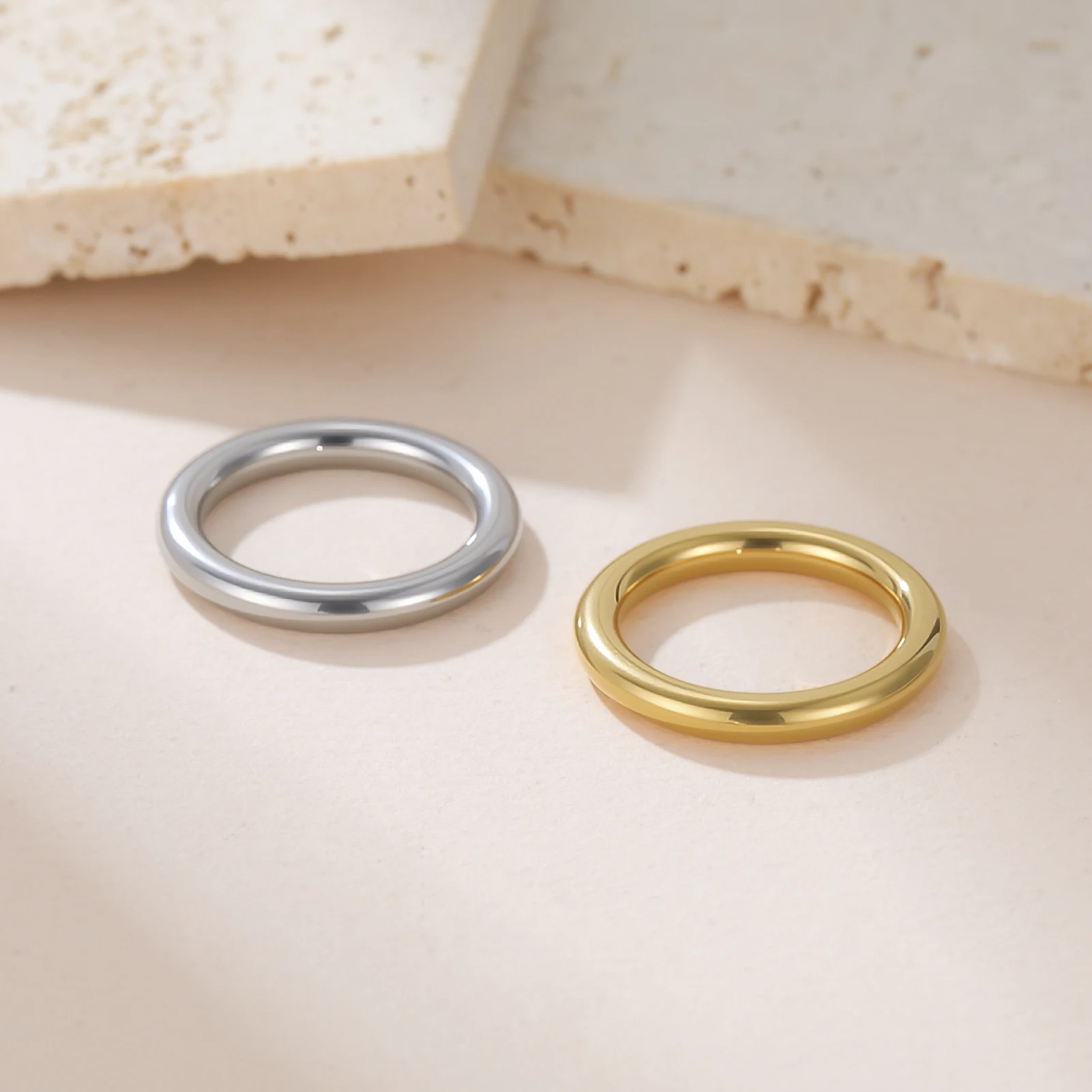 A Stylish and Minimalist Stainless Steel Ring for Both Men and Women, A Couple Engagement and Wedding Gift