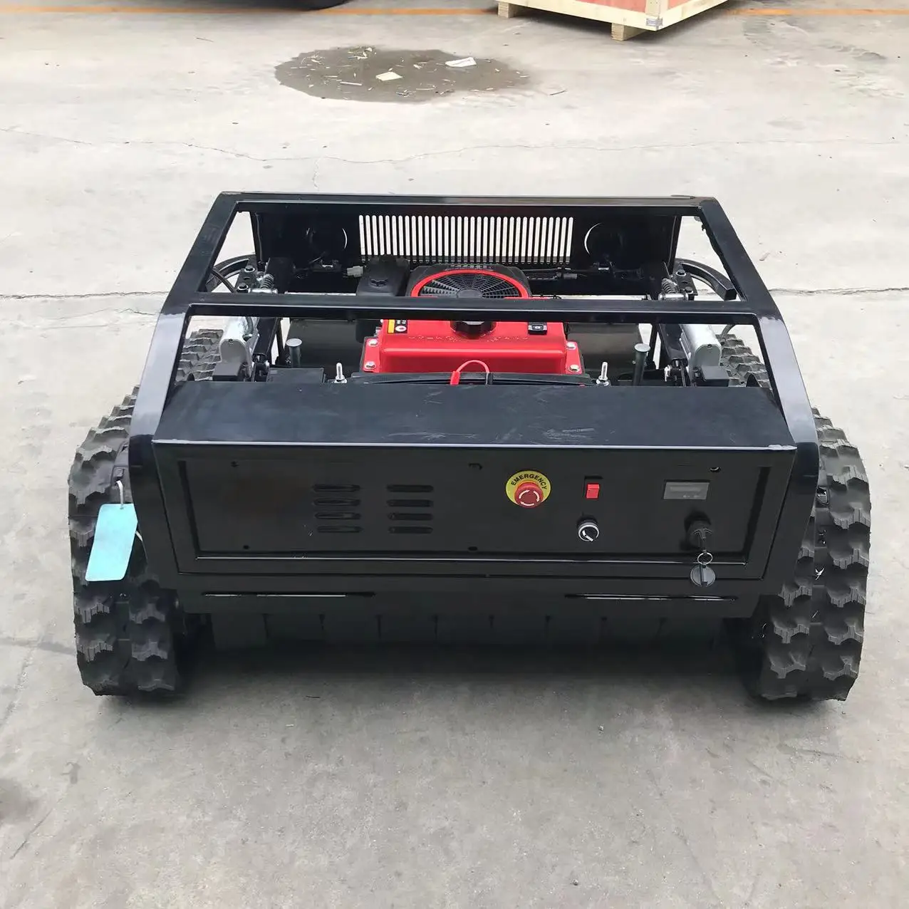 RC التحكم عن بعد حديقة الزاحف جزازة العشب جزازة العشب الصغيرة لجزازة الأراضي القاحلة الكهربائية على منحدر الطريق