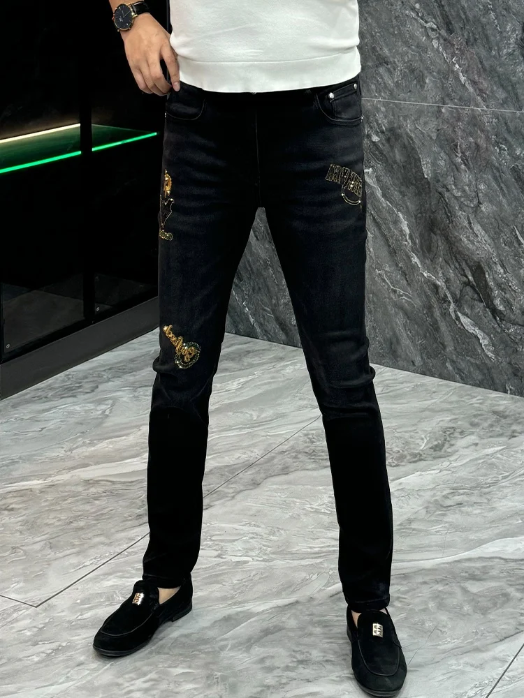 

Fashionable Embroidered Jeans Men's Spring Summer Slim Fit Straight Leg Pants Luxury Elastic Casual Wear All Seasons
