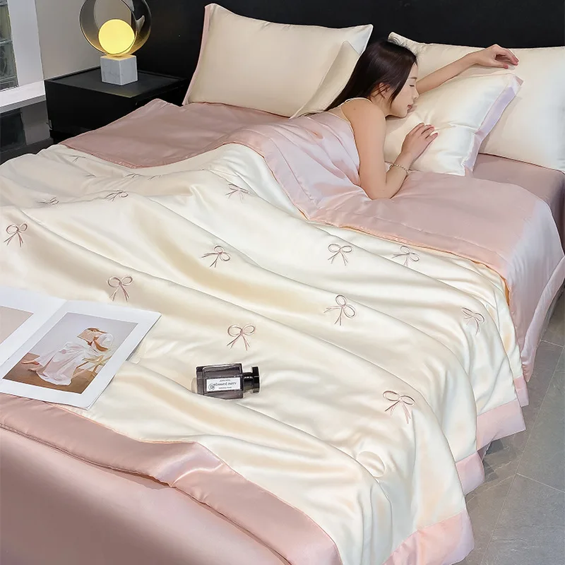 

Ice Silk Blanket Four-Piece Set Machine Washable Airable Cover Double Thin Light Luxury Cool Feeling Summer Quilt