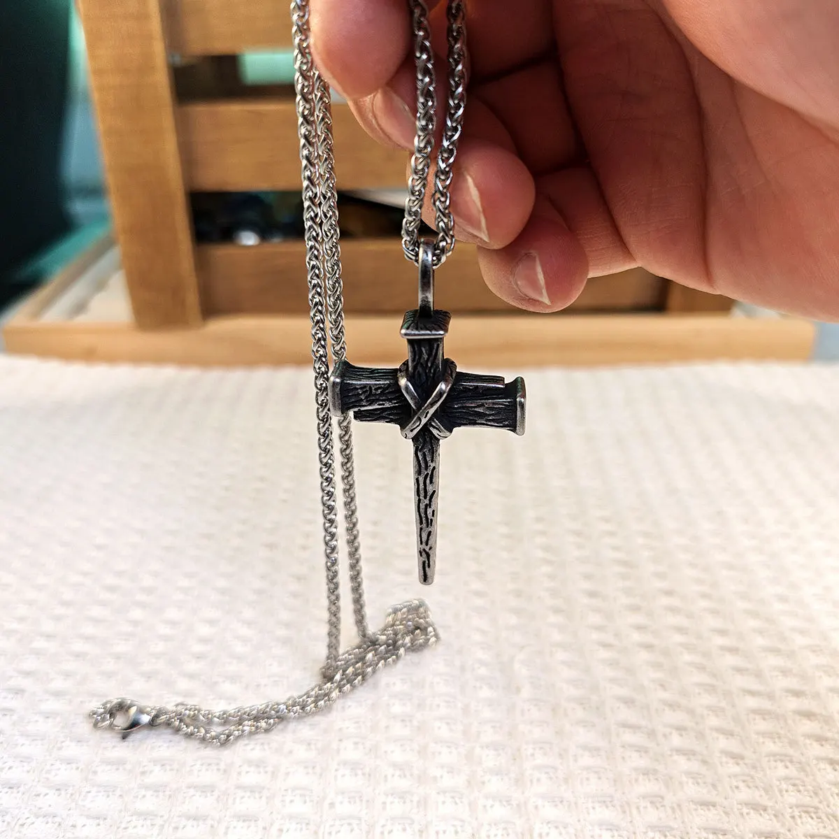 Vintage Nail Cross Necklace for Men 316L Stainless Steel Retro Cross Pendant Hip Hop Religious Biker Jewelry Faith Necklace Gift