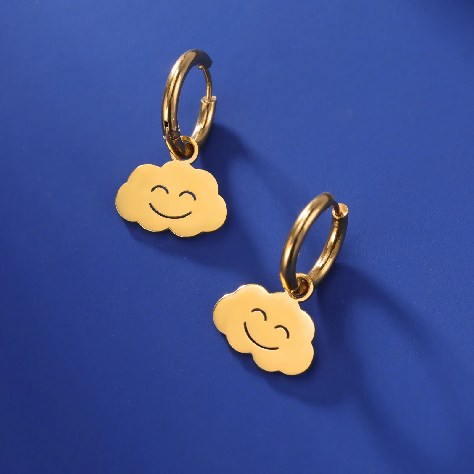 

New Stainless Steel Cloud Drop Earrings Women Girls Gold Color Cute Earrings Minimalist Wedding Jewelry Gift for Friends