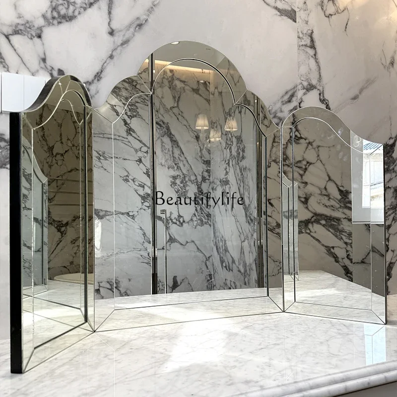 

LLAmerican retro vanity mirror European bathroom wall mounted vanity table desktop triple folding vanity mirror