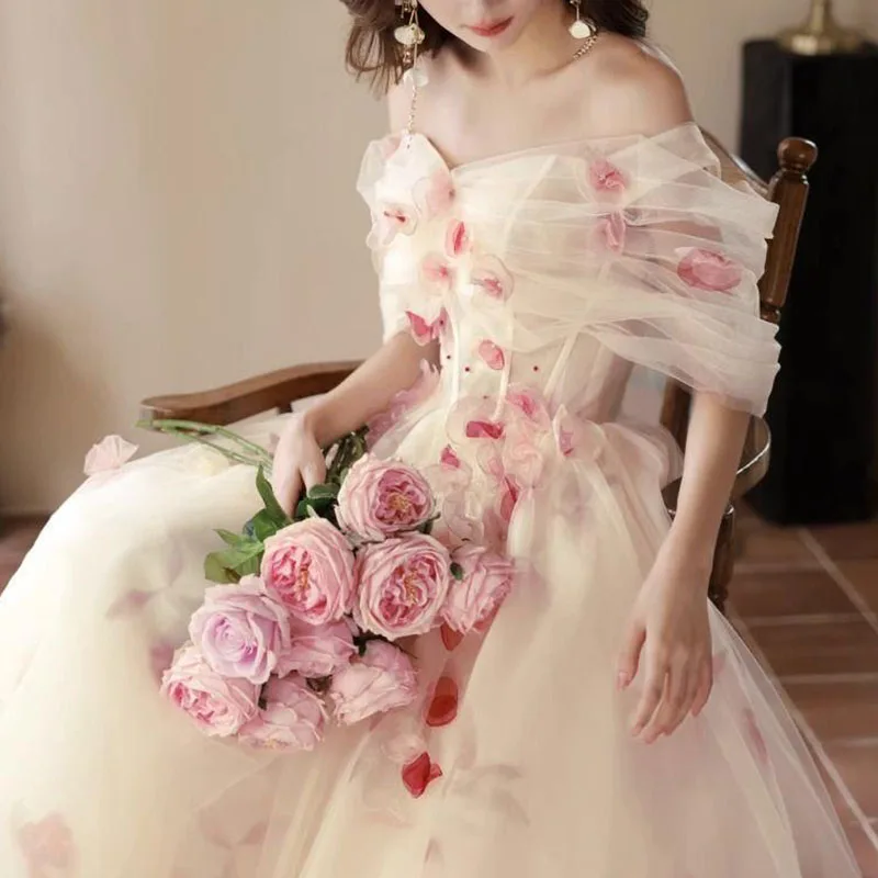 Vestidos de novia de estilo princesa con temperamento dulce y romántico, vestidos de noche decorados con vestidos